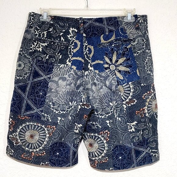 J. Crew Field Short Blue Gray Medallion Pockets 10.25" Inseam Floral - Picture 4 of 8